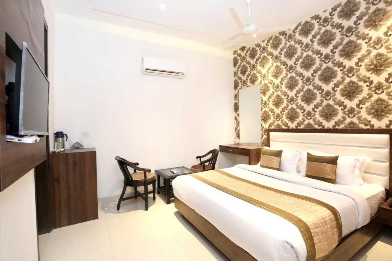Hotel O Grand Star Amritsar Exteriér fotografie